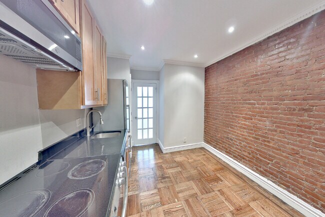 property at 219 E 23rd St