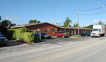 500 NE 16th St in Fort Lauderdale, FL - Building Photo - Building Photo