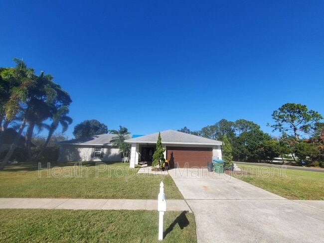 property at 3009 Osprey Ln
