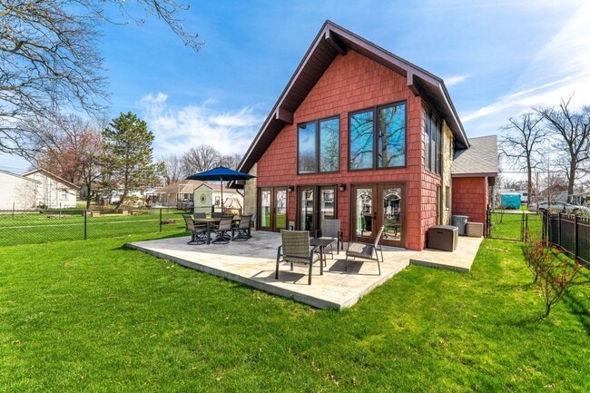 property at 9693 Mauger Ave