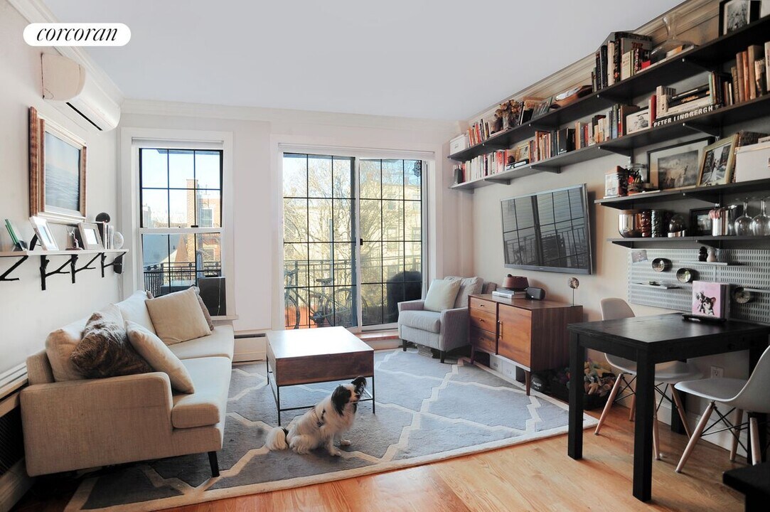 137 Java St in Brooklyn, NY - Building Photo