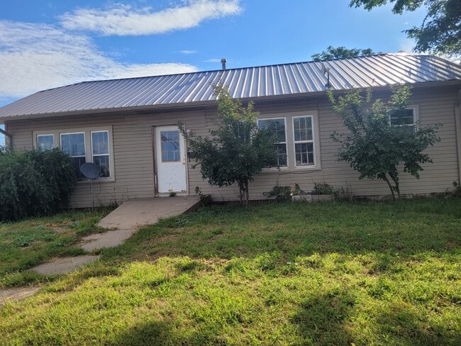 property at 803 S Locust St