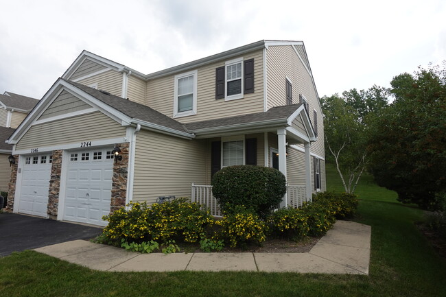 property at 2244 Flagstone Ln