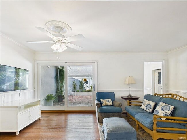 2857 Ellesmere Ave in Costa Mesa, CA - Building Photo - Building Photo