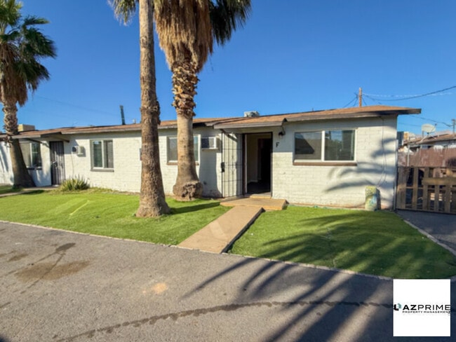 property at 2 W Navajo Rd