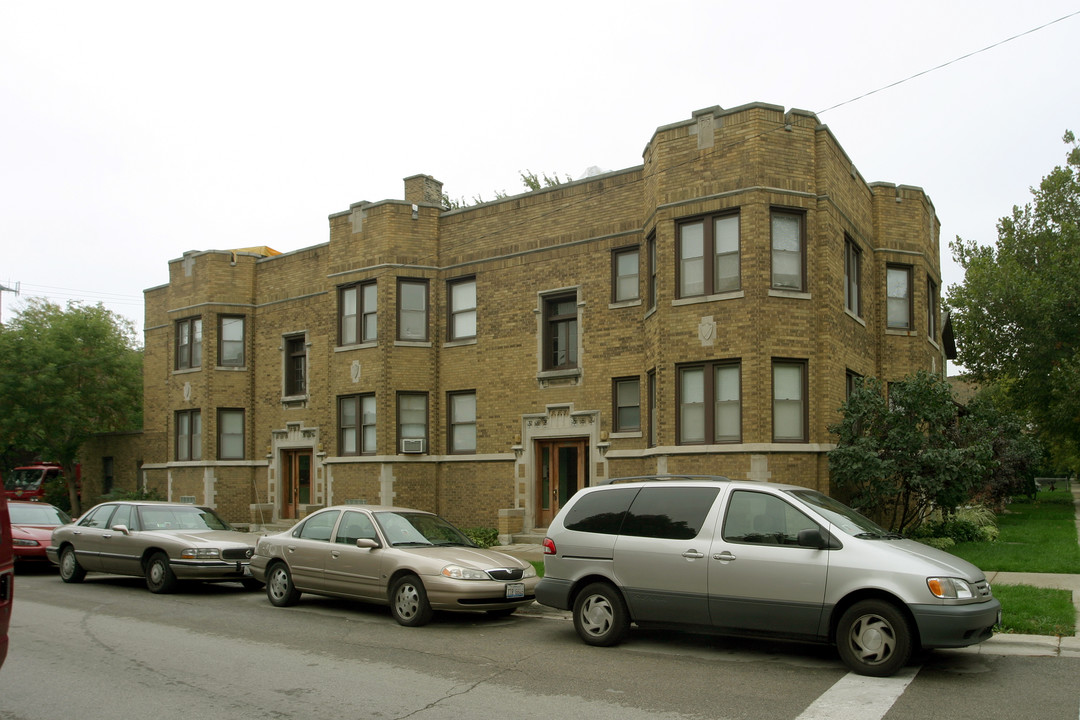 5357 N Sawyer St in Chicago, IL - Building Photo