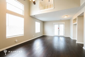 202 S Huntsman Blvd in Raymore, MO - Foto de edificio - Building Photo