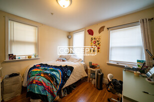 820 Parker St, Unit 2DY in Boston, MA - Building Photo - Building Photo