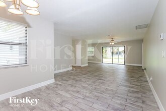 521 SW Comet Terrace in Port St. Lucie, FL - Building Photo - Building Photo