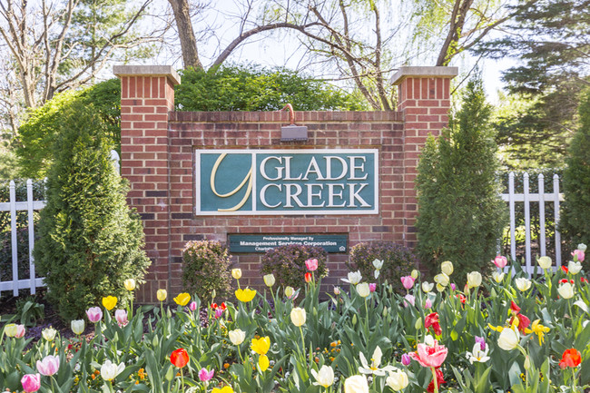 Glade Creek (I) in Roanoke, VA - Foto de edificio - Building Photo