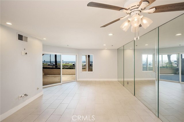 1200 CA-1 in Huntington Beach, CA - Building Photo - Building Photo