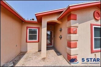 11989 Mesquite Miel Dr in El Paso, TX - Building Photo - Building Photo