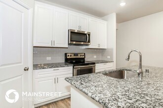 2901 Megan St in Denton, TX - Building Photo - Building Photo