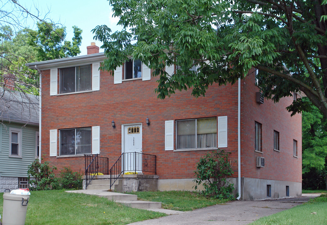 3606 Mary St in Erlanger, KY - Foto de edificio