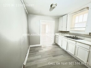 1235 W 11th St in North Little Rock, AR - Building Photo - Building Photo