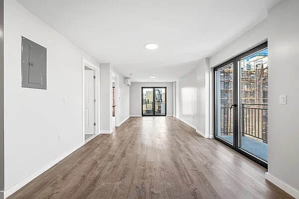 43-34 53rd St in Queens, NY - Building Photo - Building Photo