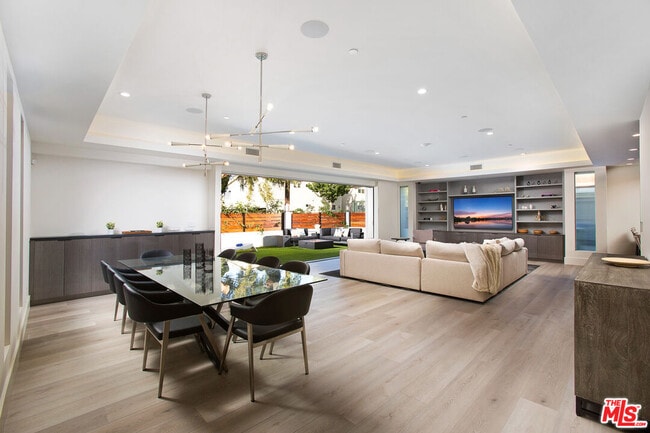 property at 6066 Saturn St