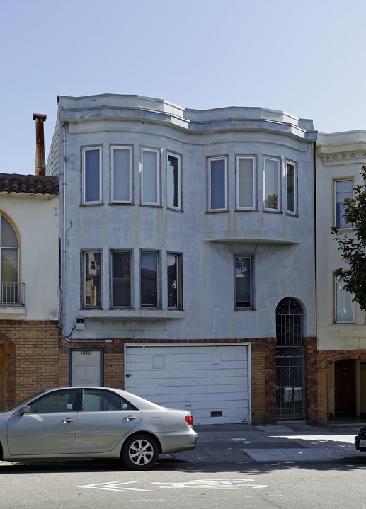 1652 Palou Ave in San Francisco, CA - Building Photo