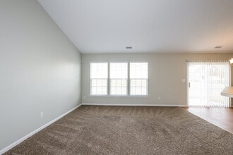 8433 Appledale Dr in Charlotte, NC - Building Photo - Building Photo