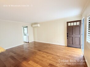 4834 W Mountain View Dr in San Diego, CA - Building Photo - Building Photo