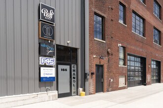 166 Chandler St in Buffalo, NY - Building Photo - Building Photo