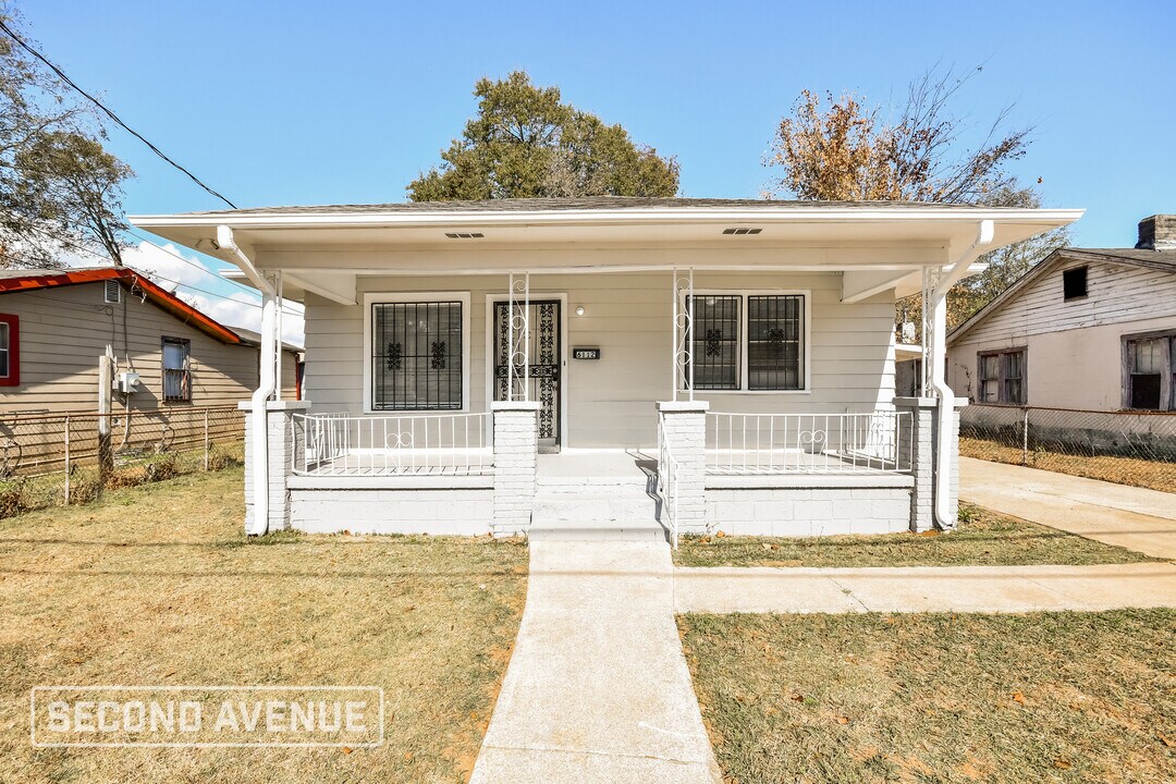 6112 Blocton Ave in Birmingham, AL - Building Photo