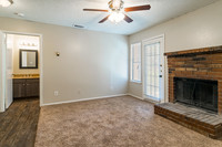 Townhouse Apartments in Ennis, TX - Building Photo - Building Photo