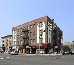 6 Webster Ave in New Rochelle, NY - Building Photo - Building Photo