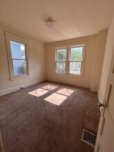 800 44th St NE in Washington, DC - Foto de edificio - Building Photo