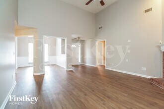 85 Vinny's Way in Covington, GA - Foto de edificio - Building Photo