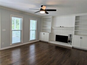 220 Indian Hills Ct in Marietta, GA - Building Photo - Building Photo
