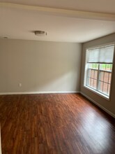 726 Ohio Pike in Cincinnati, OH - Building Photo - Building Photo