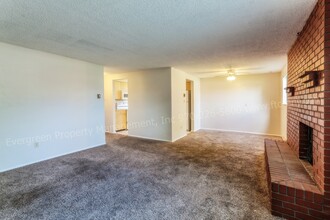 915 Camelot Ct, Unit 915 in Fort Collins, CO - Building Photo - Building Photo