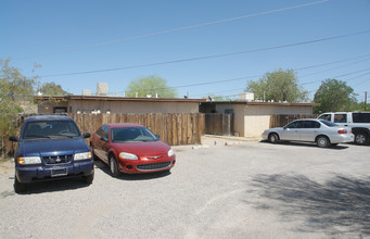 1224-1228 N Bryant Ave in Tucson, AZ - Building Photo - Building Photo