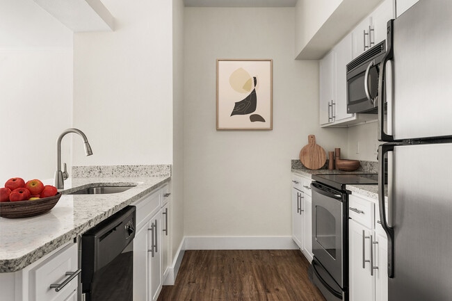 Lakeside Villas (Dallas) in Grand Prairie, TX - Foto de edificio - Building Photo