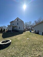 42 Maennerchor Ave in Norwich, CT - Building Photo - Building Photo