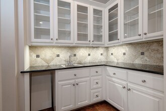 190 W Breezy Way in The Woodlands, TX - Building Photo - Building Photo