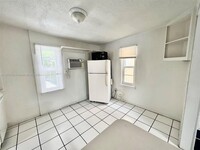 227 Phoenetia Ave in Coral Gables, FL - Building Photo - Building Photo