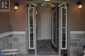 168 Grainstone Way in Ottawa, ON - Building Photo - Building Photo