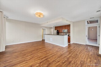 3450 S Halsted St in Chicago, IL - Building Photo - Building Photo