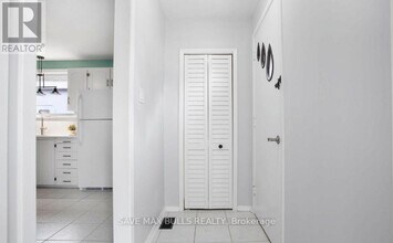 768 Olive Ave in Oshawa, ON - Building Photo - Building Photo