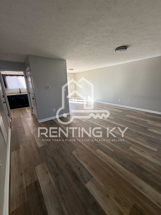 124-126-126 Nave Pl in Nicholasville, KY - Building Photo - Building Photo