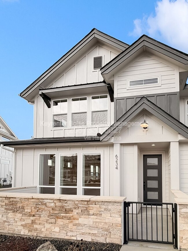 6234 N Holly Spgs Ln in Eagle, ID - Building Photo - Building Photo