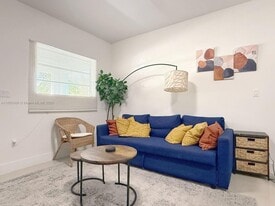 763 NW 41st St in Miami, FL - Building Photo