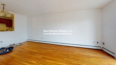 435 Shirley St in Winthrop, MA - Foto de edificio - Building Photo