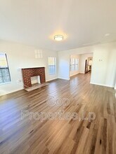 255 Cumberland Rd in San Antonio, TX - Foto de edificio - Building Photo