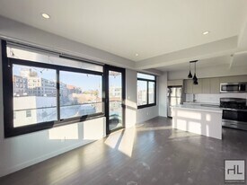 594 Bushwick Ave in Brooklyn, NY - Building Photo