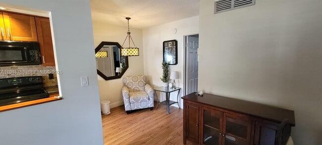 property at 415 NE 2nd St