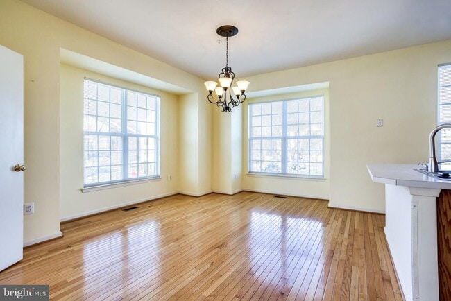 property at 100 Penwick Cir