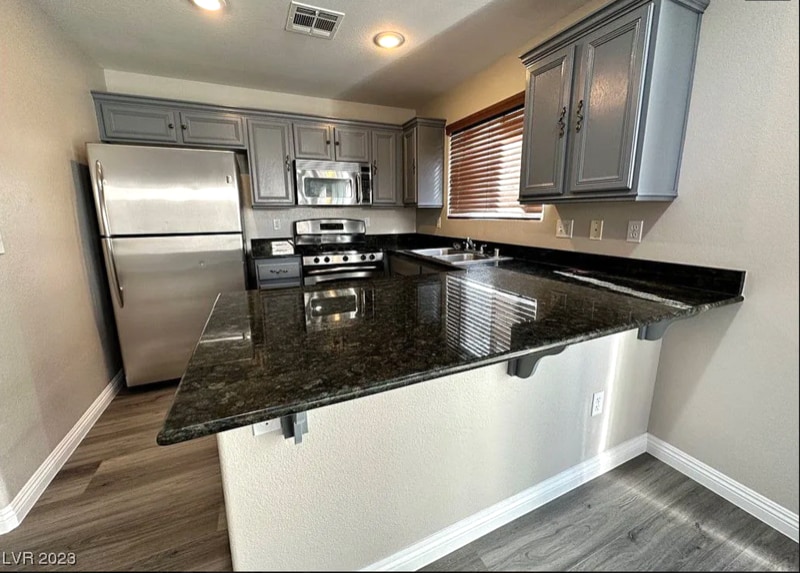 4998 Tioga Pass Ave in Las Vegas, NV - Building Photo